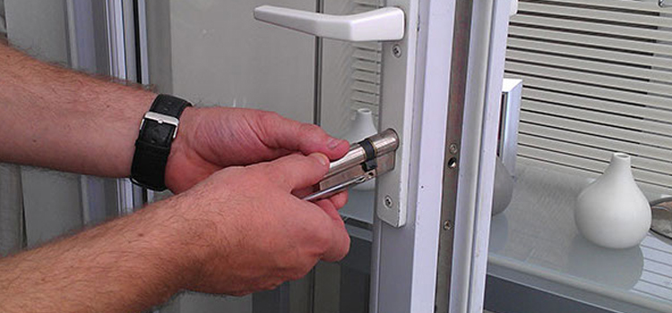 Commercial Door Lock Repair in La Mesa